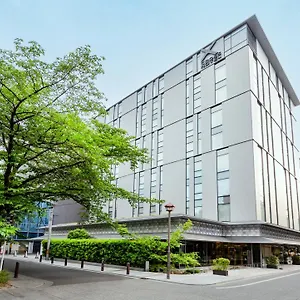 4* Hotel Cross