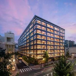 5* ホテル Hilton